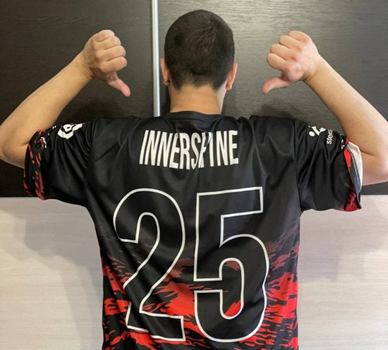 老厂房改造电竞馆成为新潮流地标